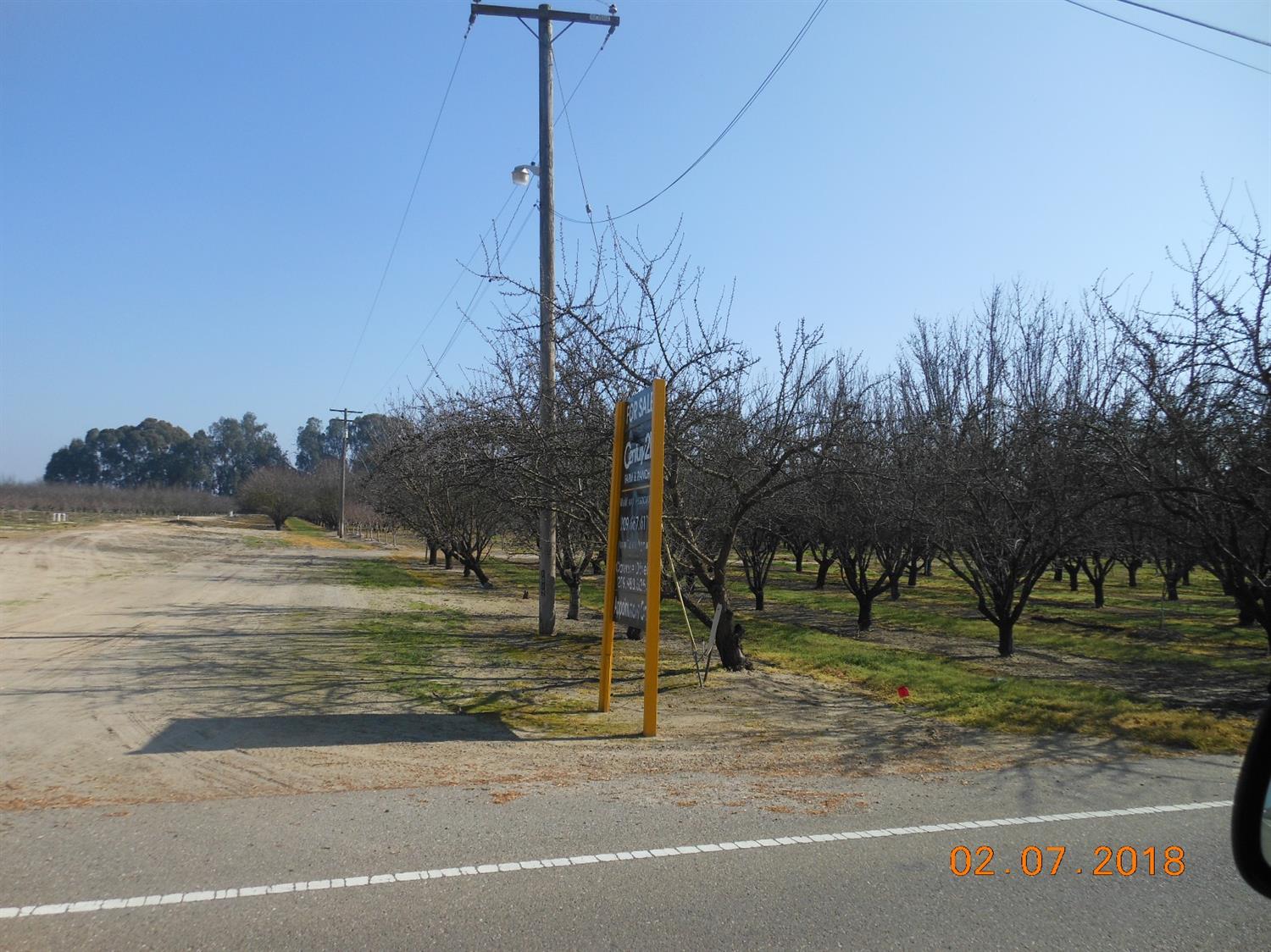 Lots & Land for Sale Clarence Oliveira, REALTOR