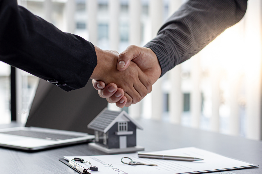 Pros and Cons of a 30-year Mortgage