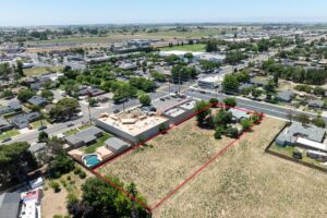 1542 Lander, Turlock