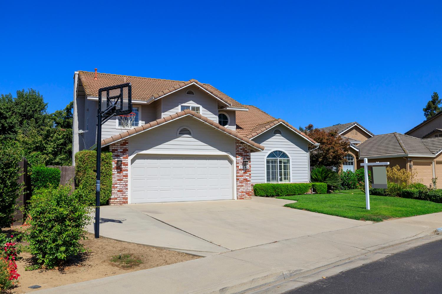 1045 Cedar Ridge Dr Turlock